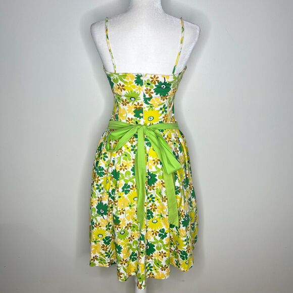 Vintage Y Apparel Retro Fit and Flare‎ Dress Size Small Tie Waist Boned Bodice - Picture 3 of 13